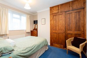 Bedroom- click for photo gallery